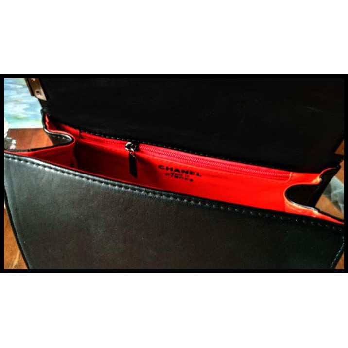 BARU - TAS SELEMPANG TALI RANTAI WANITA BRANDED CHANEL BOY MINI WARNA HITAM --- TAS WANITA