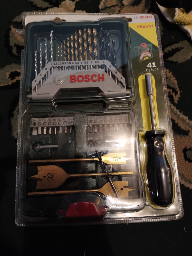 Bosch 40+1pcs Universal X-line Titanium Drill & Bit Set Original