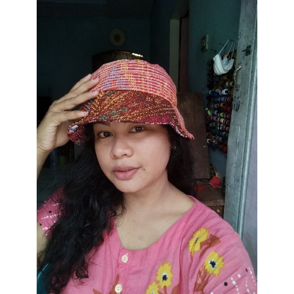 BUCKET HAT KOMBINASI ULOS/TOPI PANTAI