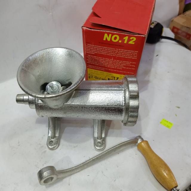 Gilingan daging no 12