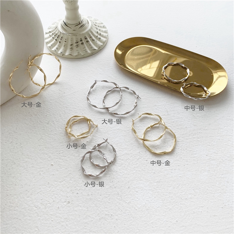 Anting Bulat Besar spiral Klasik Untuk Wanita Aksesoris fashion Korea