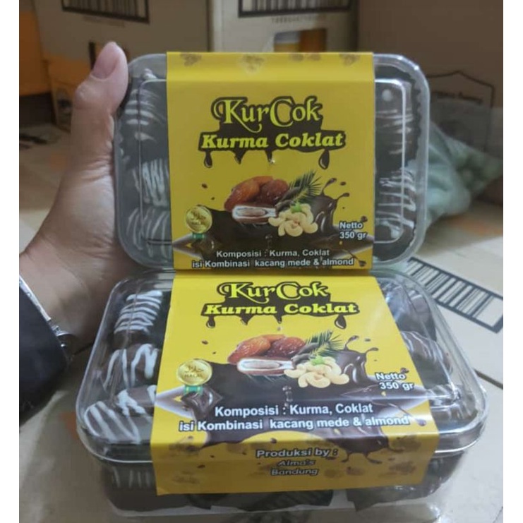 

KURCOK (Kurma coklat isi mede & almond 350gr)