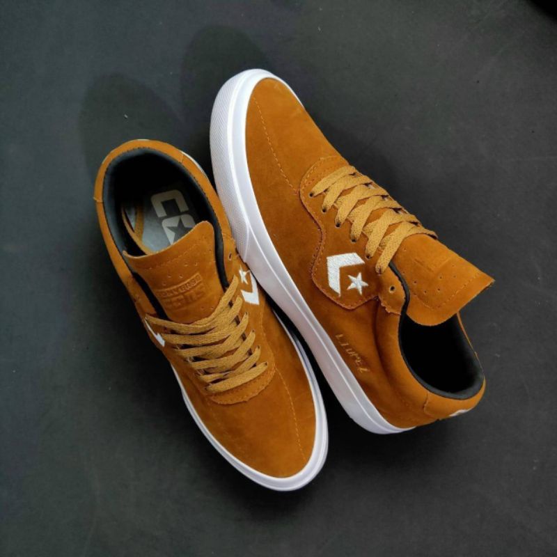 Sepatu Sneakers Converse Louie Lopez All Star Tan