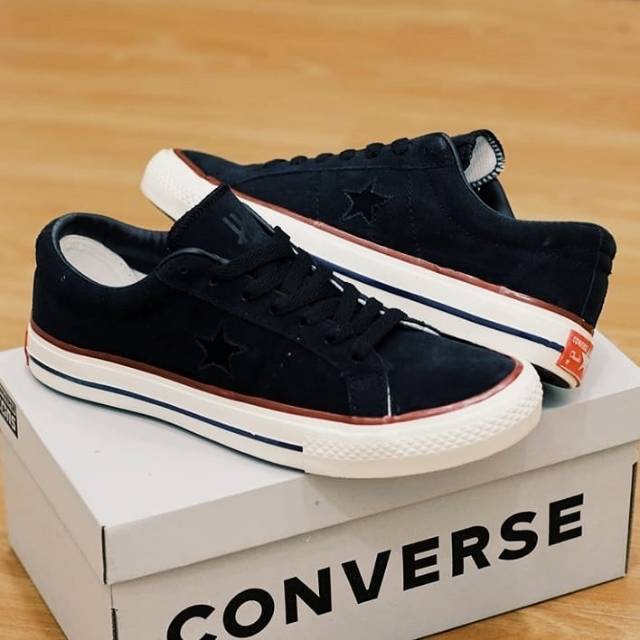 Converse One Star Undefeated