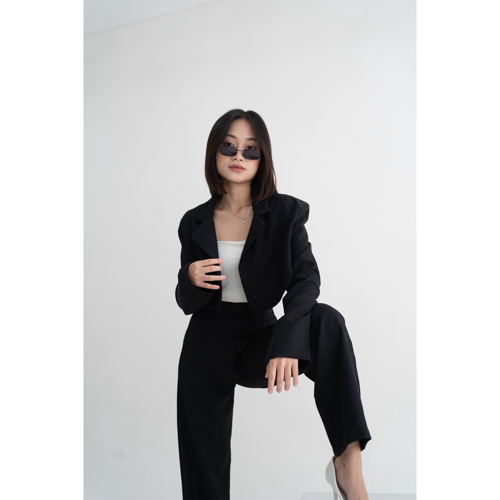 IWEARGRACIE - ALEX BLAZER CROP TOP  / BLAZER WANITA / BLAZER KERJA / BLAZER CROP / OUTER WANITA