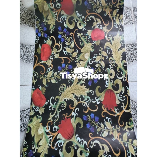 Wallpaper Batik Emas Bunga Merah