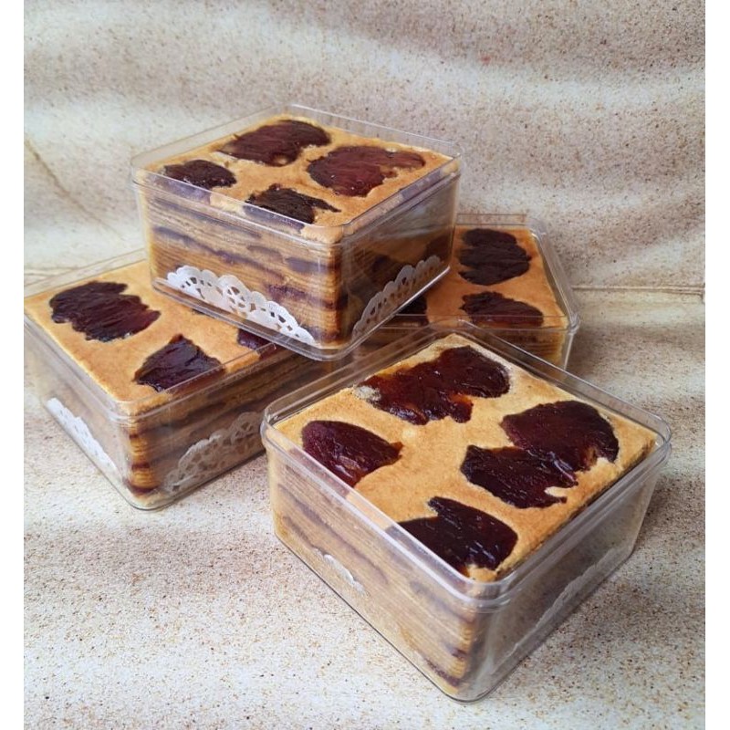 

NEW!! 10X10 Lapis Legit Kurma