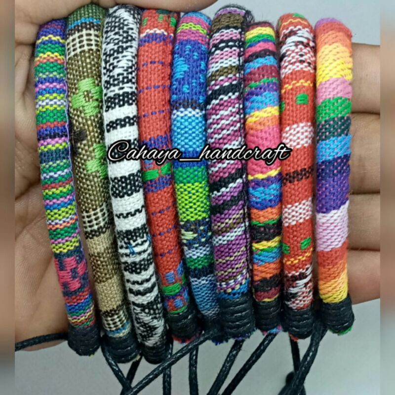 Gelang Tenun Etnik Songket Gelang Rajut Unik Motif Kain Harga Grosir Langsung Pengrajin