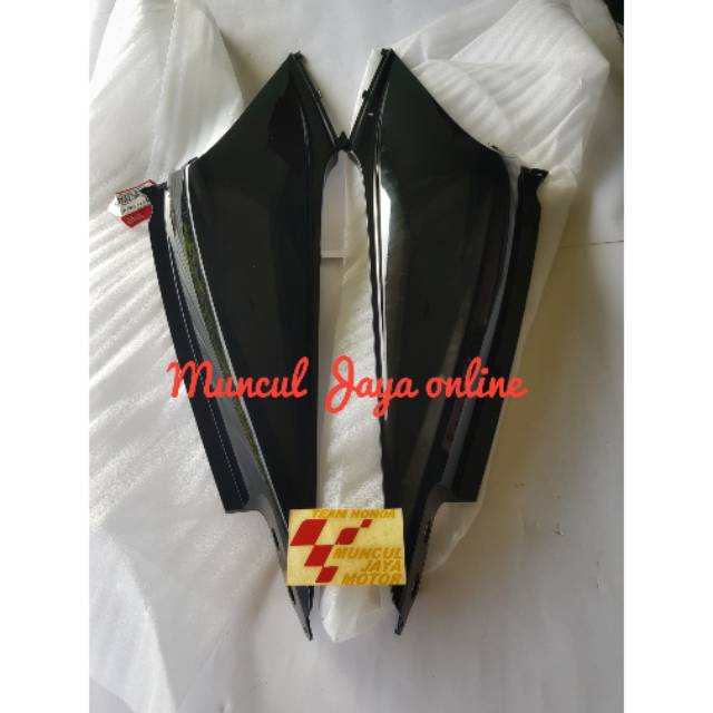 Cover Body Kanan Kiri  Beat Lama Hitam 83500-83600-KVY-960FMB