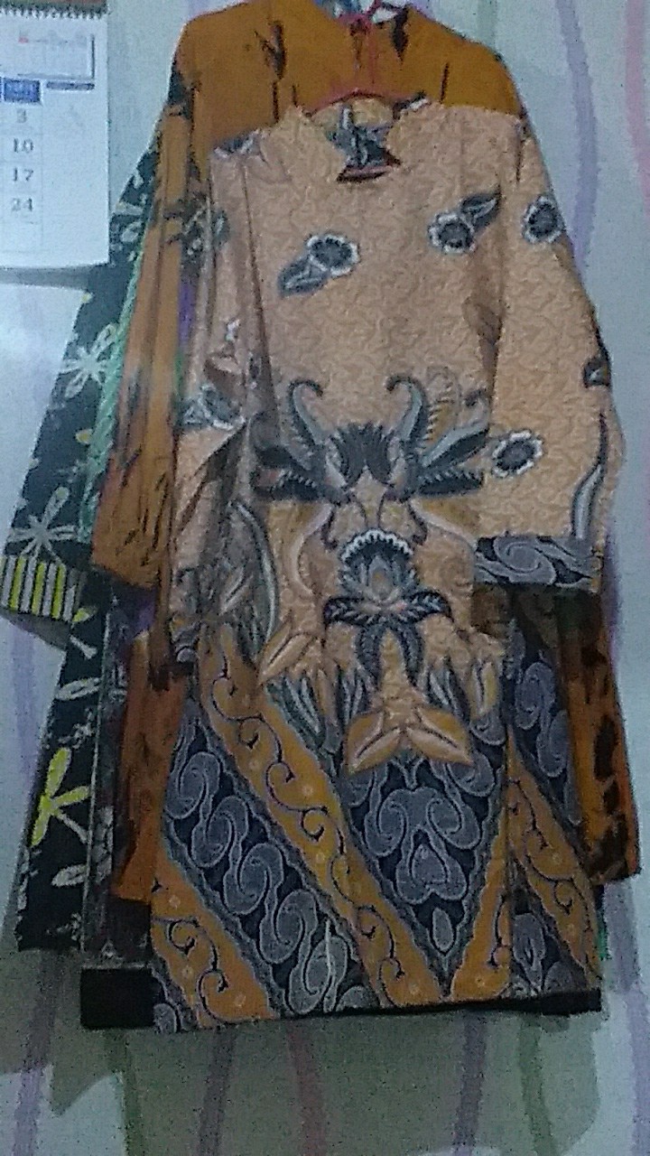 Maura Couple - Sania Ruffle Batik Couple Batik Sarimbit Mama Papa
