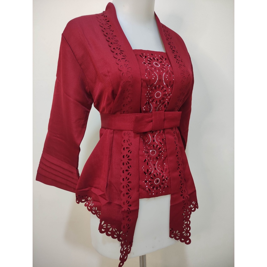 Atasan Kebaya Kutu Baru Modern Hitam|Cokelat|Maroon|Putih / Kebaya Moderen Kondangan Jumbo / Kebaya Akad Nikah Mewah / Kebaya Tunangan Kekinian / Kebaya Wisuda Modern / Kebaya Amora Vechia Theresia-Maroon