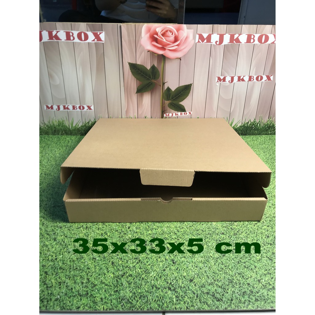 

Kardus Karton Uk, 35 x 33 x 5 cm..Die Cut untuk packing - aksesoris - dll