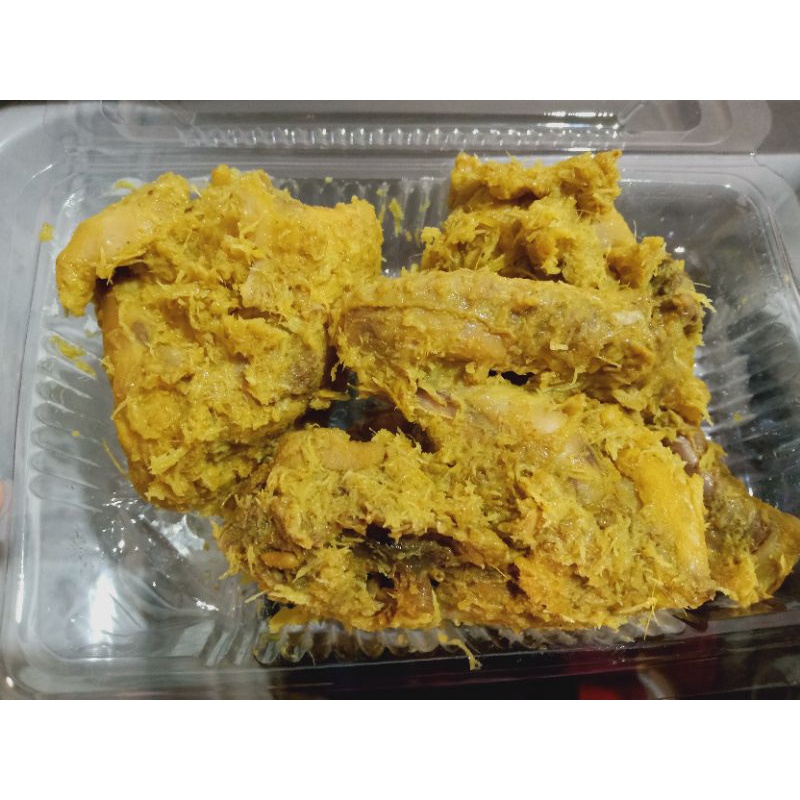 

paket ekonomis ayam ungkep serundeng kelapa isi 3 potong.