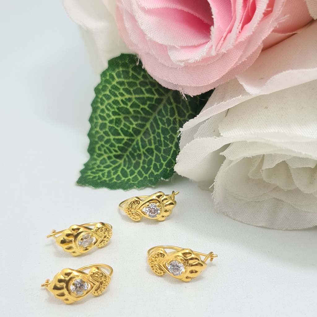 Anting Kait Emas Muda Motif Kerang Mata Putih