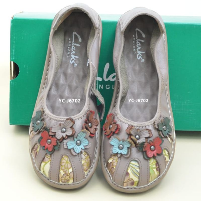 Sepatu clarks Wanita / Clarks YC-J6702 Butterfly Flowers Leather Flat