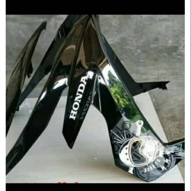 Cover body tameng depan Honda Beat Street ( no stiker)