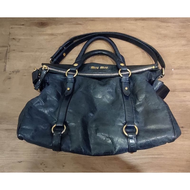 MIU MIU vitelo bow authentic original