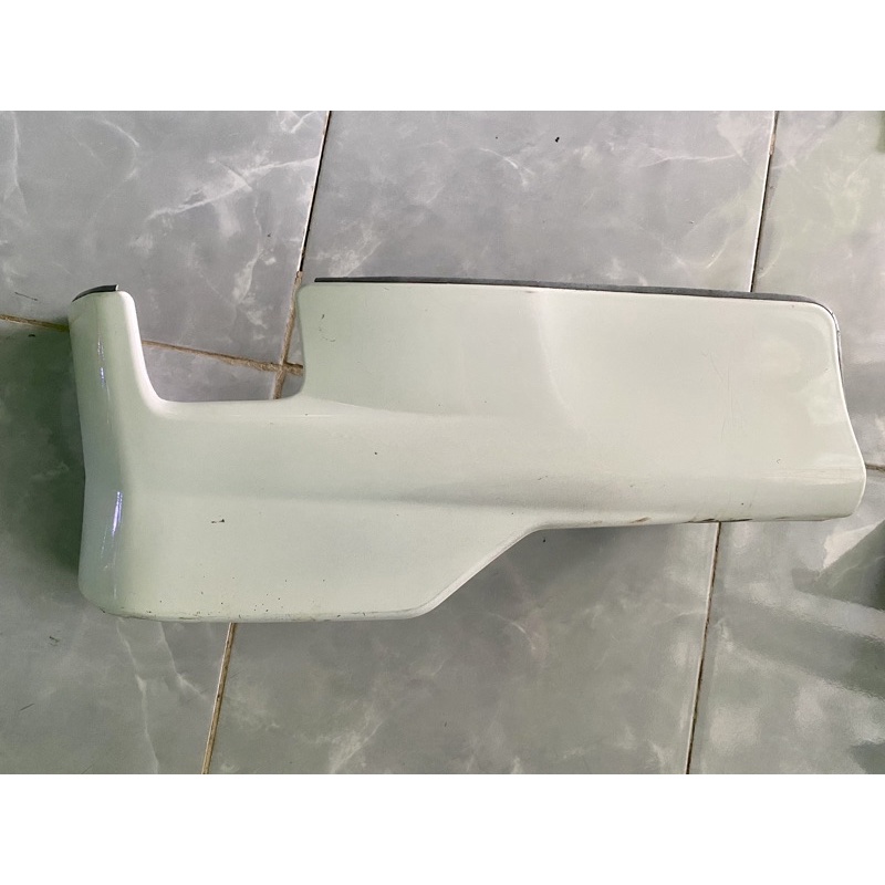 bodykit belakang yaris 2012