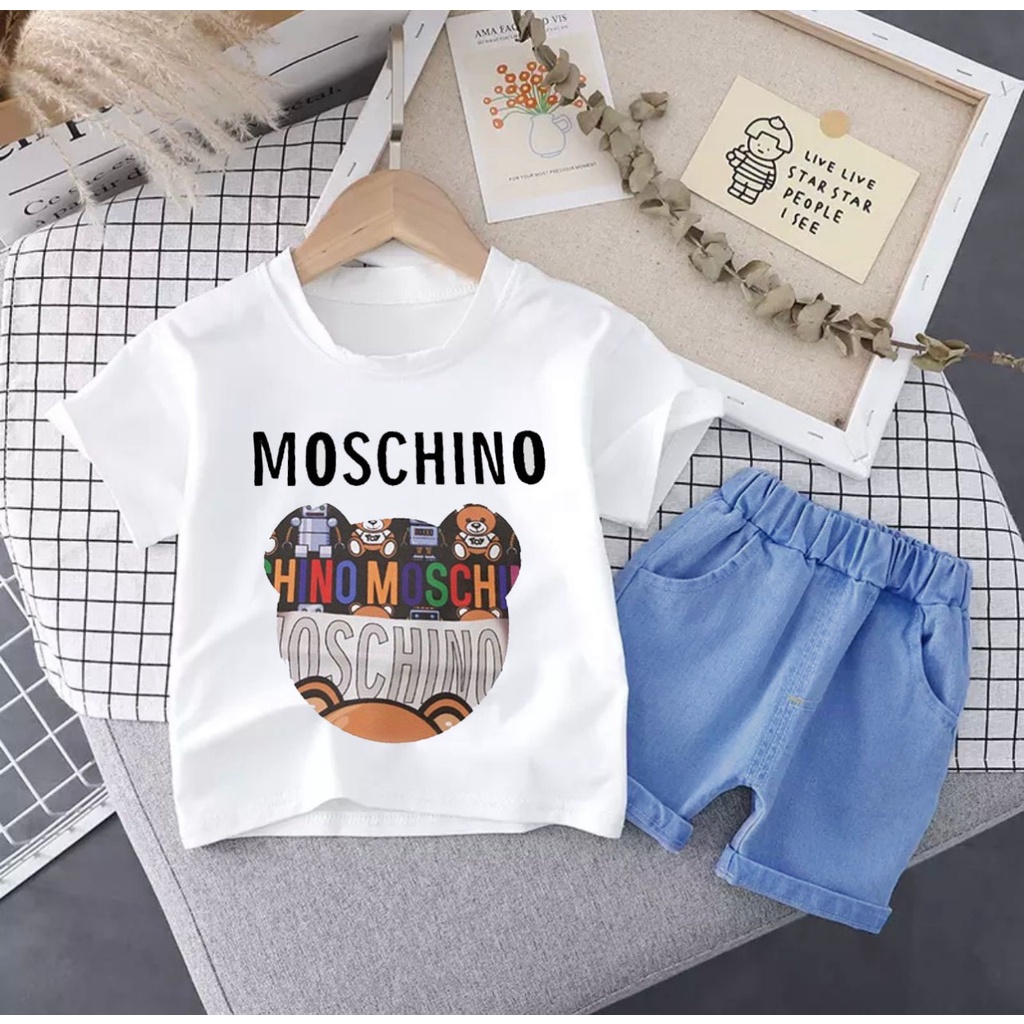 PROMO SETELAN BAJU ANAK BALITA 1-5 TAHUN  MOTIF MOSHINO CELANA DENIM PENDEK 1-5 TAHUN SETELAN BAJU ANAK LAKI LAKI DAN PEREMPUAN TERBARU