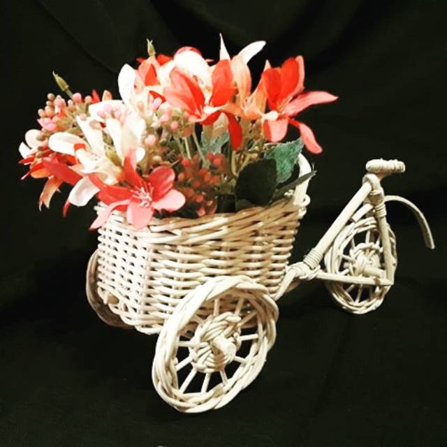 Set Bung Vas Becak Rotan /hiasan rumah murah/Bunga Plastik /Bunga Palsu