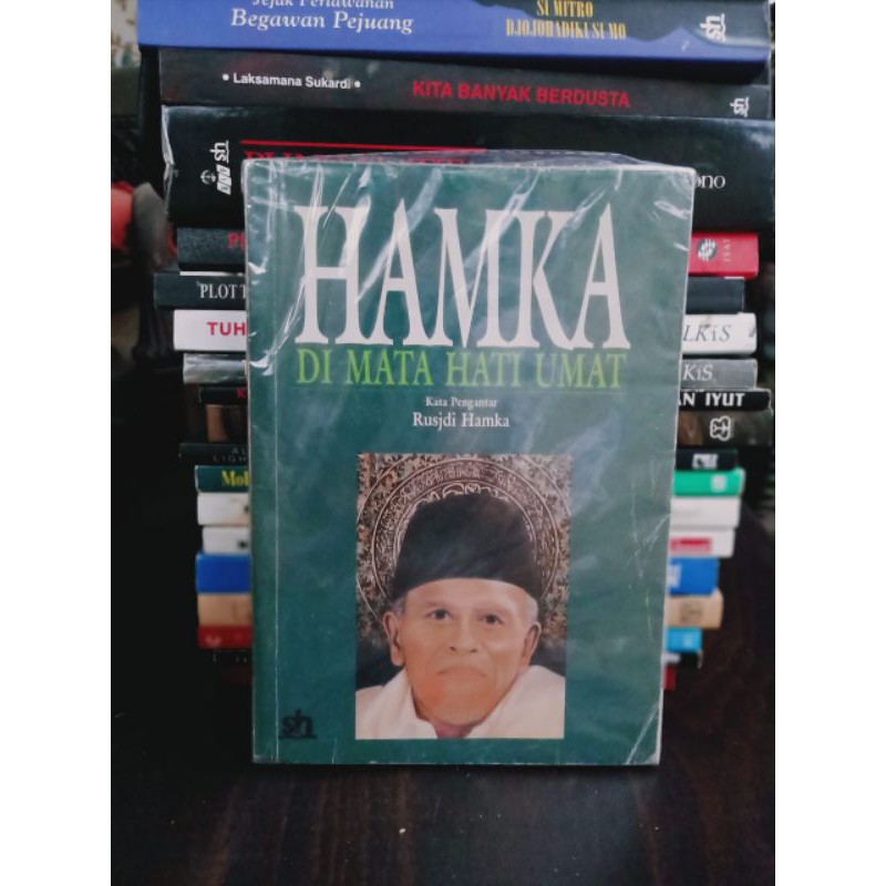 HAMKA DI MATA HATI UMAT