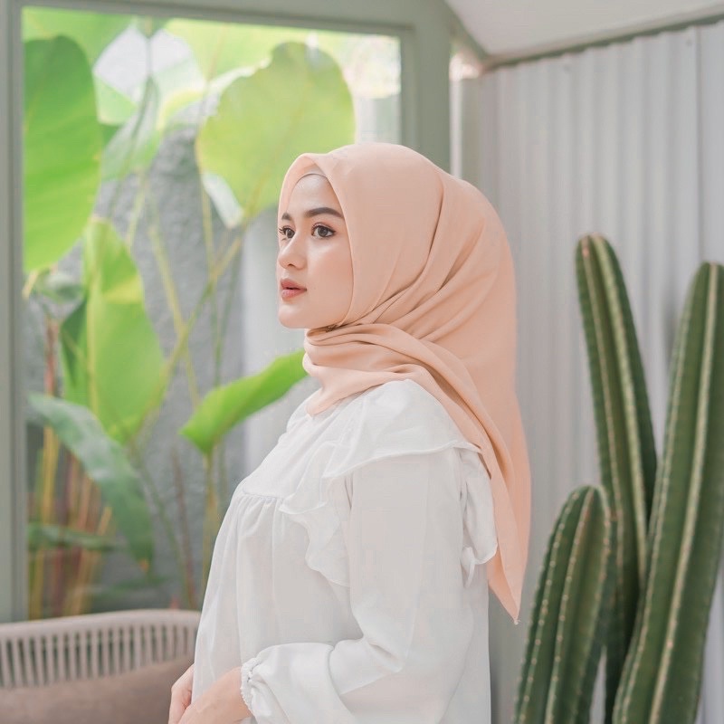 Bella Square Premium 50 Warna Hijab Jilbab Segi Empat - Kerudung Segiempat Bella Square Polycotton Premium Polos Anti Letoy