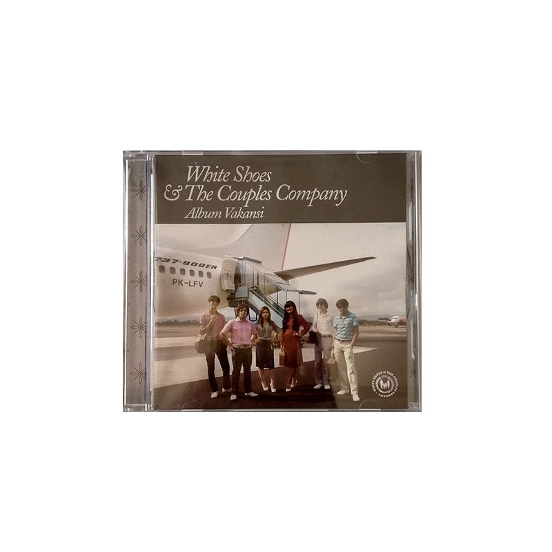 CD WHITE SHOES AND THE COUPLE COMPANY - VAKANSI