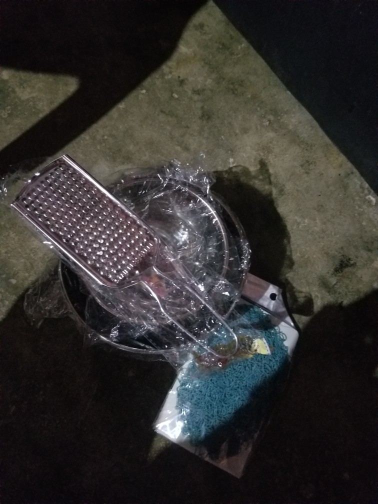 Maura Couple - Sania Ruffle Batik Couple Ori Ndoro Jowi Dnt Garansi Termurah Shopee - Pinguin Gurita