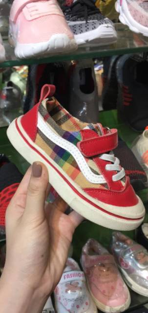 Sepatu import sepatu bubery anak, sepatu anak