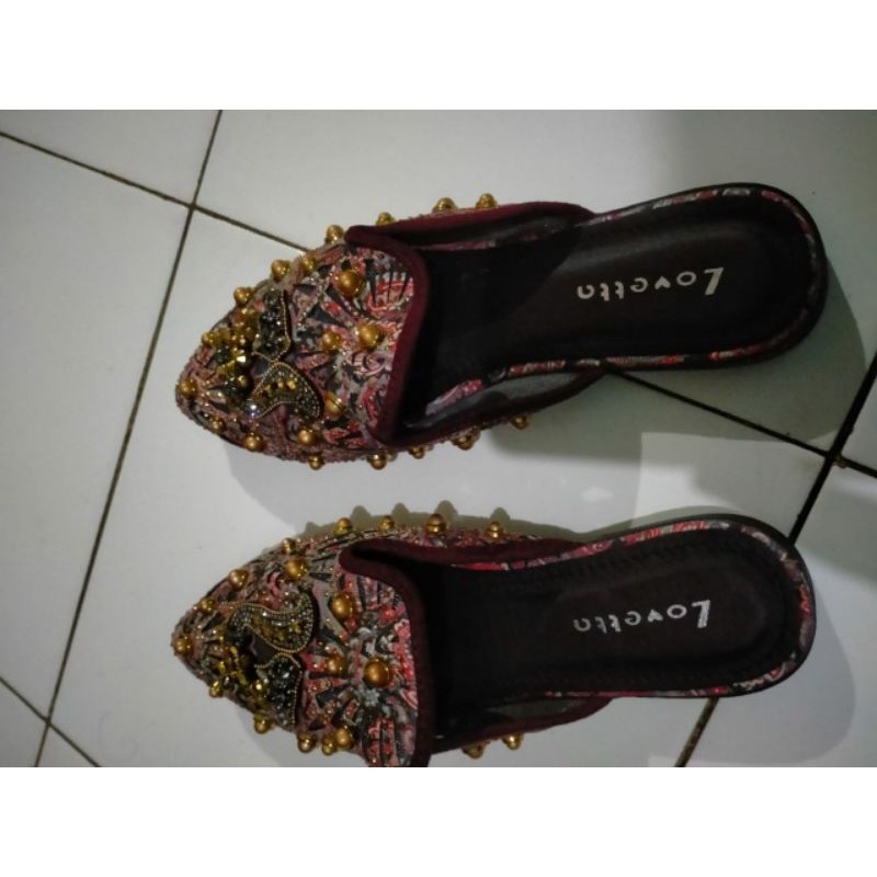 preloved sandal merk lovetta size 39