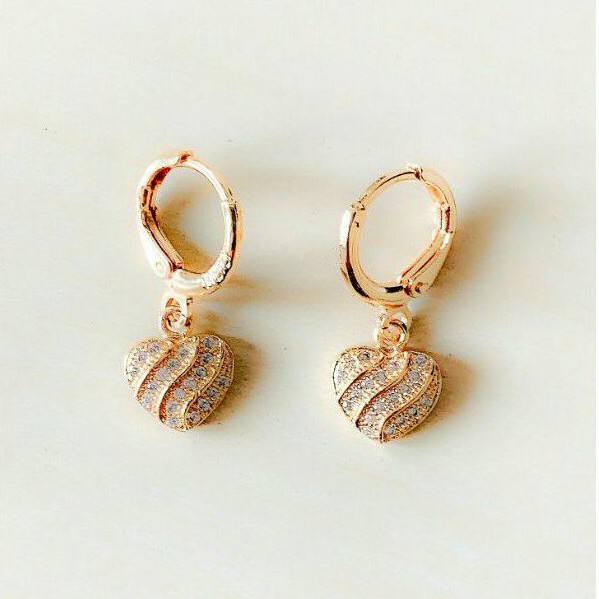 Anting Wanita Model Love Wave Zirconia Gold