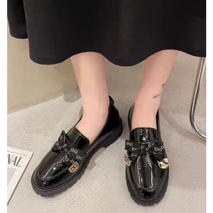 Sepatu Lolita Mary Jane Manis Sepatu Loafer Solid Wanita Zapatos De Mujer 2022 Sepatu Platform Ujung Bundar Slip On Kasual Hak Rendah / Sepatu Docmart Wanita Terbaru / Bisa Cod