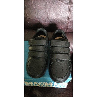 sepatu hitam anak kulit asli  Clarks Air Learn