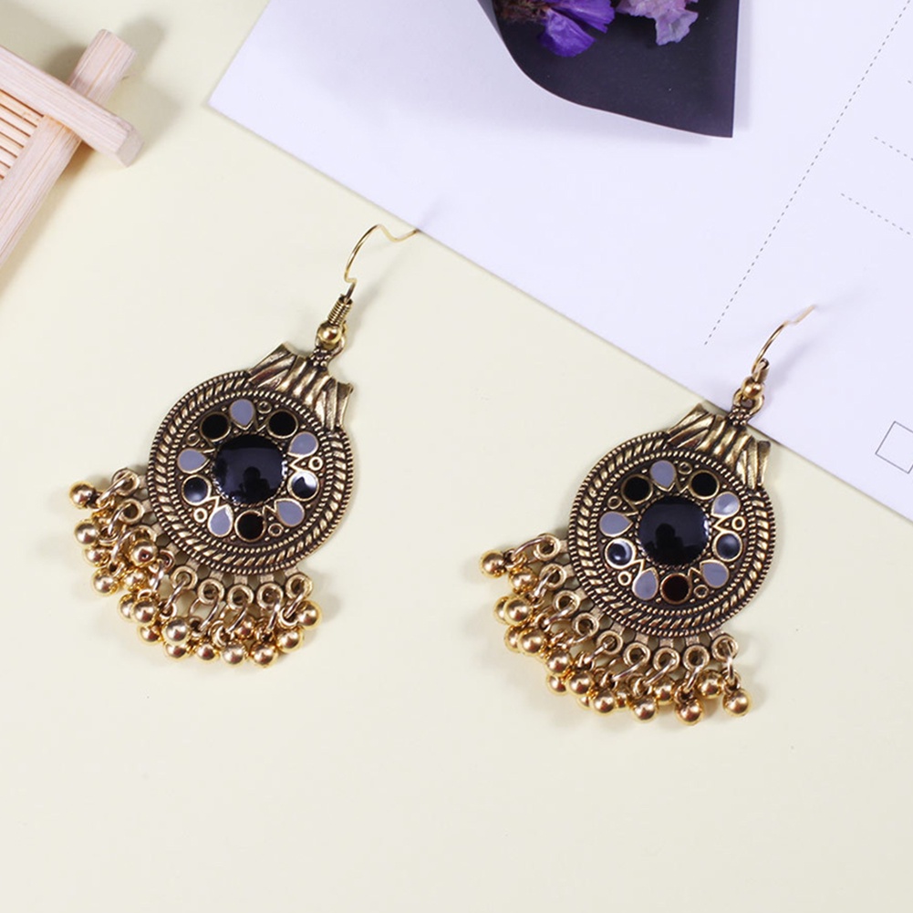 Hu Hu Hu Hu Hu Alat Bantu Pasang Kacamata♡ Anting Kait Gantung Statement Bahan Metal Desain Bolarumbai Gaya Vintage Untuk Wanita