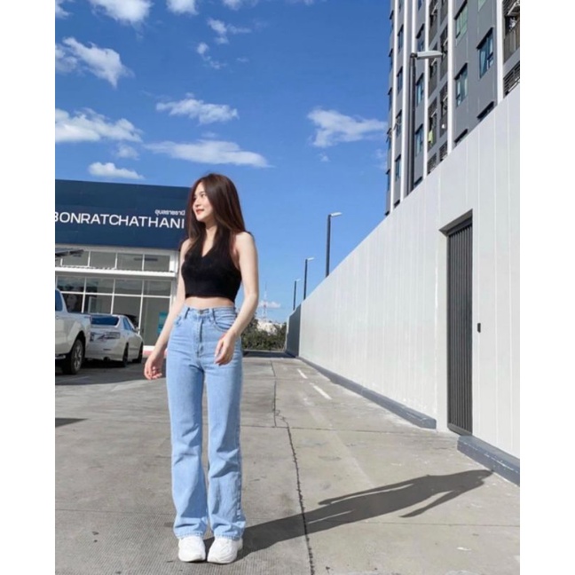 (27-30) LIGHT BLUE HW STRETCHY LOOSE JEANS / BIRU MUDA CELANA HW STRETCH LOOSE JEANS / CELANA HIGHWAIST LOOSE JEANS WANITA CEWEK