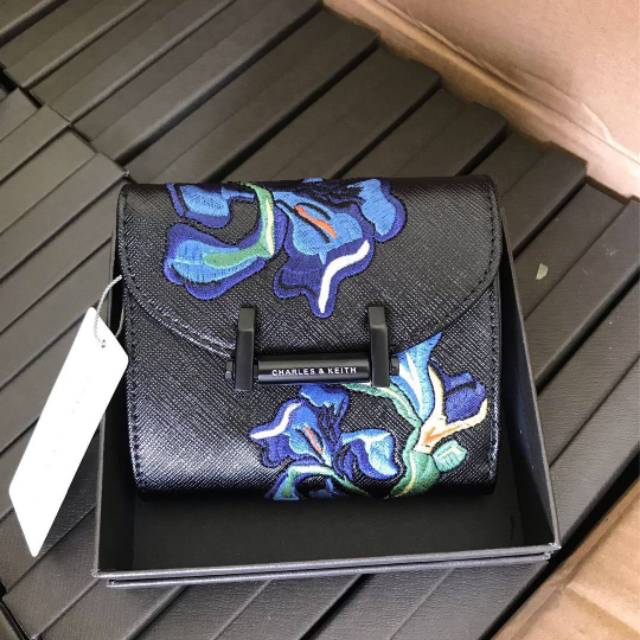 

CK322 van gogh wallet Free box Size 12*10*2.5cm