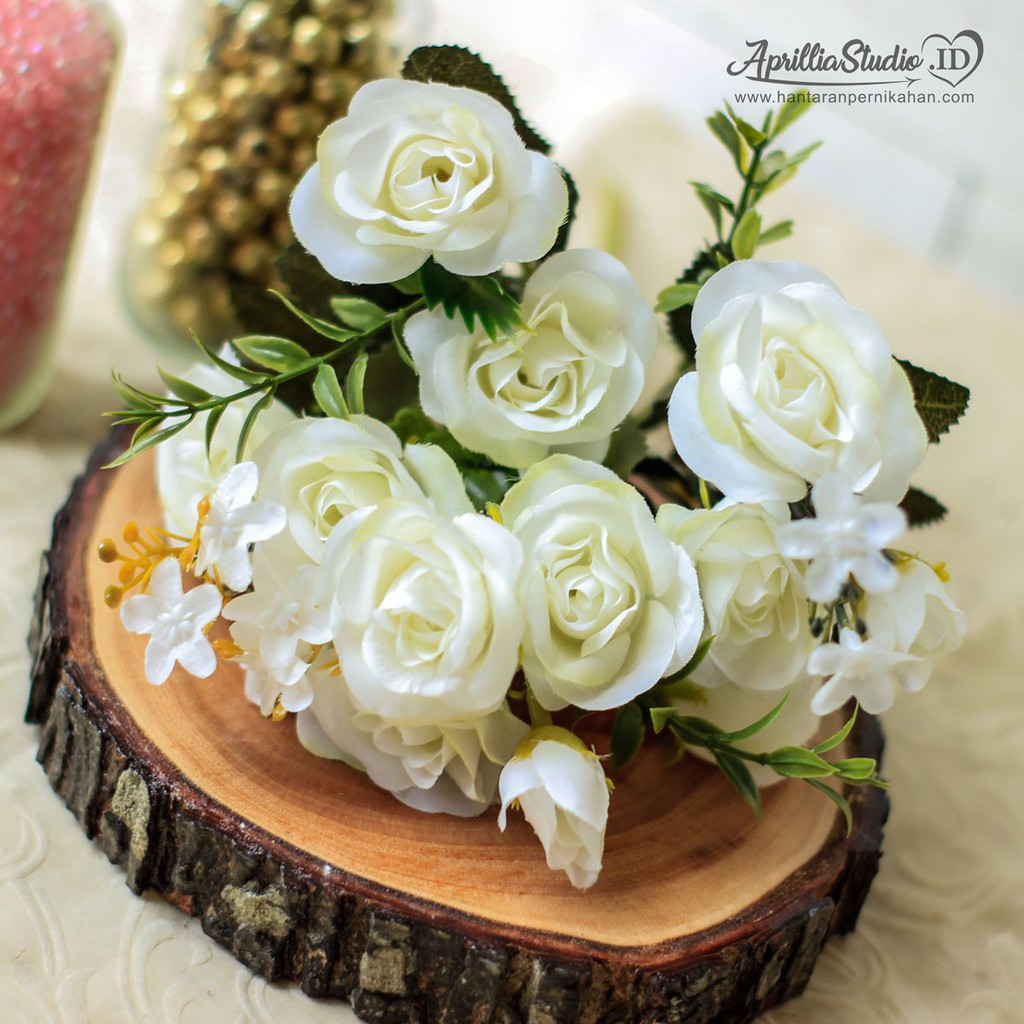 Craft Bunga Artificial Rose Itali - Putih