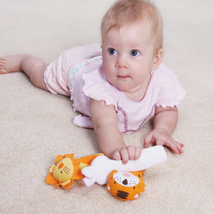 Mainan Bayi Boneka Rattle Stick Bunyi Animal