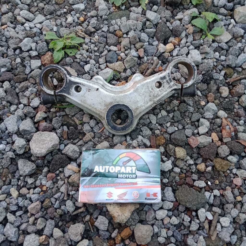 T segitiga atas satria Fu original satria ori