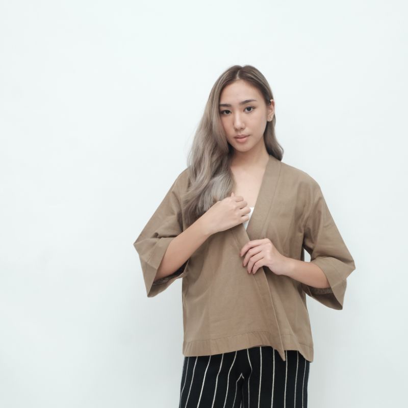 TOB YURI OUTER WANITA-Mocca