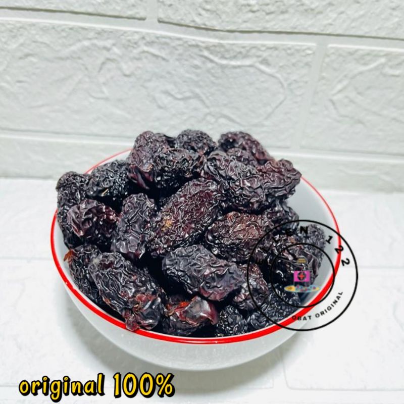 

Kurma Hitam Cina 1000gram(1kg) / O Co/ Black Dates Hei Zhao