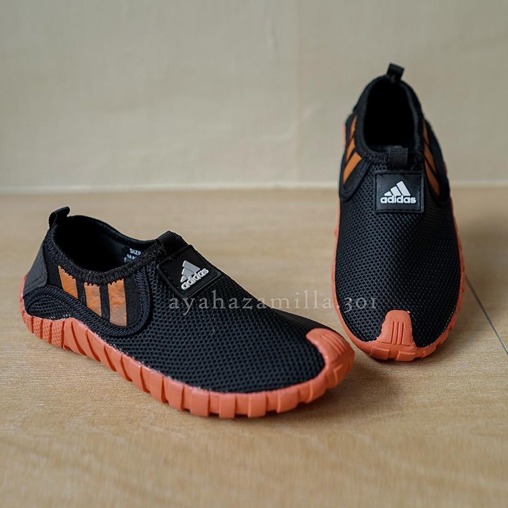 [ ON ]sepatu adidas jawpaw slip on anak premium quality guaranteed/sepatu sepeda anak ‑ CML.155589