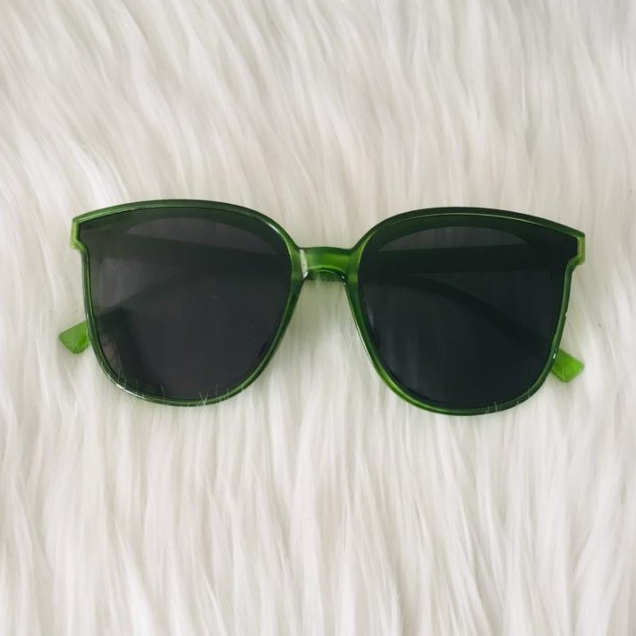 Korea Fashion Design EG46 Kacamata Hitam Kacamata Pelindung UV Sunglasses Wanita/PRIA