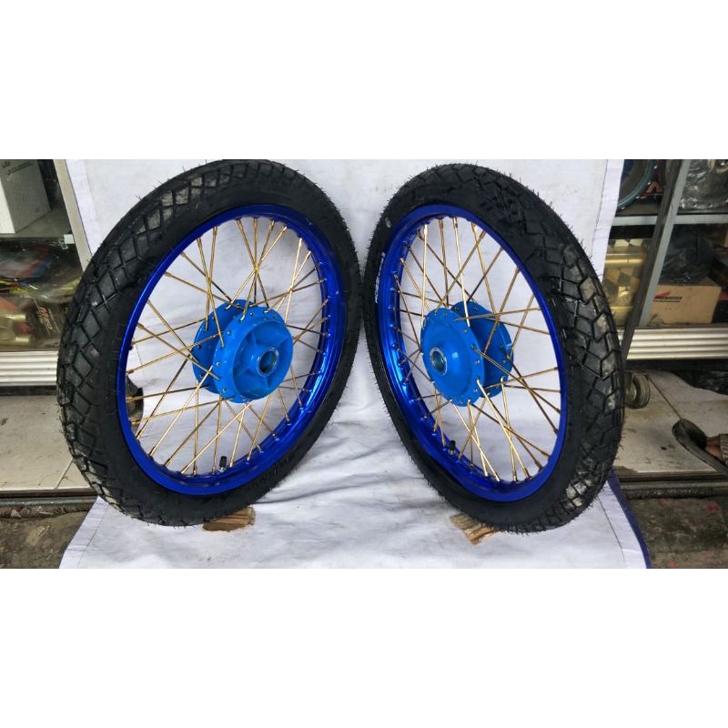 Sepaket Velg Vixion R - Vixion R15 Old - Vixion R15 New / Velg Jari Vixion R15 140-160-17
