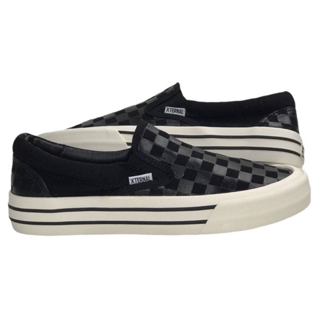 SLIP ON CRUAS XTERNAL CORDOVA BLACK MONO