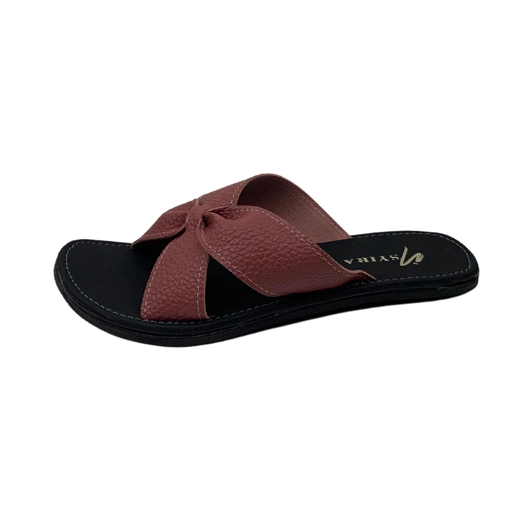 Insyira - Sandal Wanita Cecilia / Sandal Slop Wanita Non Slip Alas Hitam