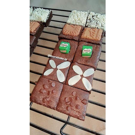 

Fudgy Brownies Regular