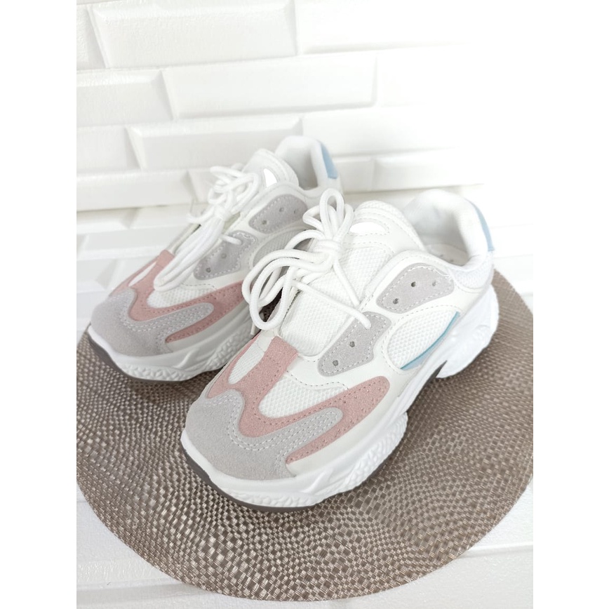 Genny Sneakers Wanita (HDL A01)-1