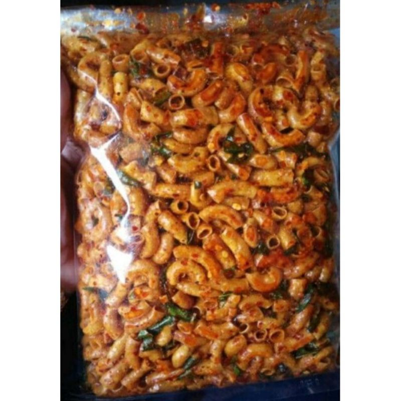 

Makroni mini pedas daun jeruk 1kg