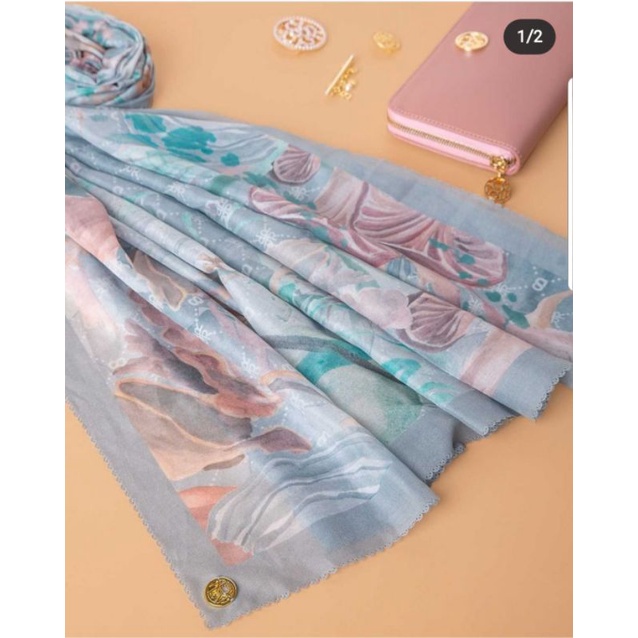 BUTTONSCARVES THE XANADU JADE